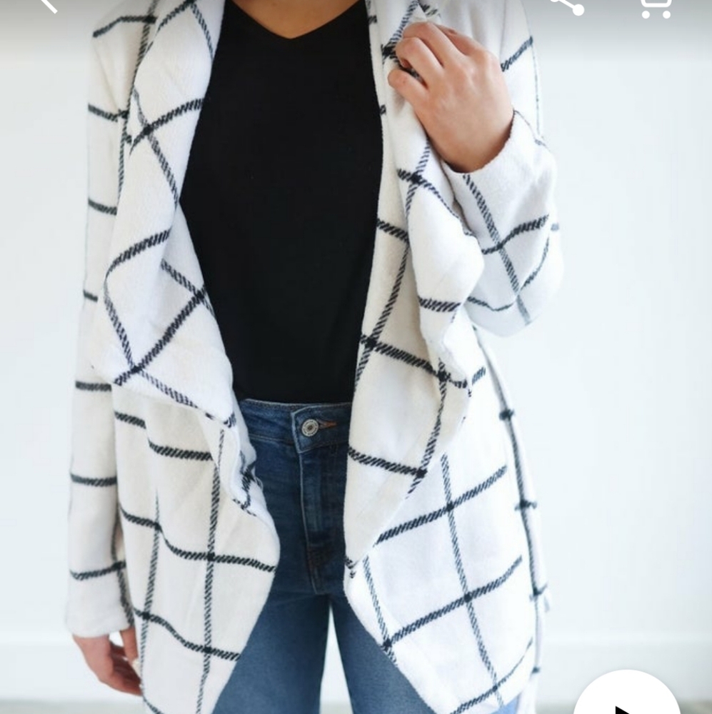 Plaid stripe jacket š¤ - Picture 9 of 10